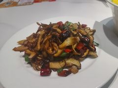 -清真·卡德尔大叔新疆主题餐厅(龙汇路店)