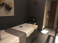 -Let’s Relax Spa(Siam Square One)