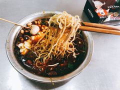-老五鸡丝豆花面粉(瑞金北路68号院店)