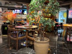 -JINNS锦时 steak&pizza(浸信会礼拜堂旧址店)