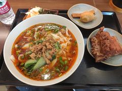-顺溜·手工刀削面·黑金店(铜锣湾店)