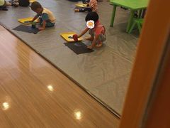 -金宝贝早教(富力广场中心)