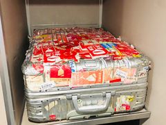 -星巴克(北京西站5号候车室)