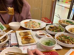 -蓉李记成都名小吃(武汉菱角湖万达店)