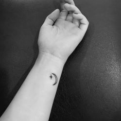 -刺客纹画纹身·洗纹身·穿孔饰品