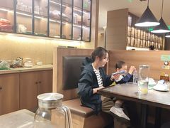 -五谷丰登农家院·地道胶东菜·海鲜烧烤(威海店)