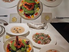 -Mogul Eatery·大亨餐酒馆