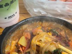 -小芳砂锅凉粉(总店)