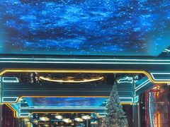 -屋有岛沉浸游戏旗舰店(中山公园店)
