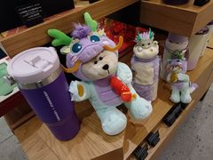 -星巴克臻选(深圳龙华红山天虹店)