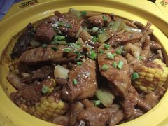 -多嘴肉蟹煲(万达店)