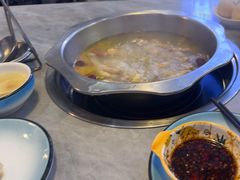 -光头药膳鸡(莱茵小镇店)