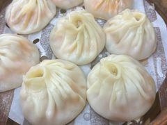 -莱莱小笼·乔艾