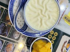 -广信牛奶甜品世家(台东店)