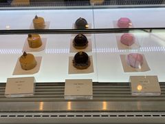 -Fridi Patisserie Cafe