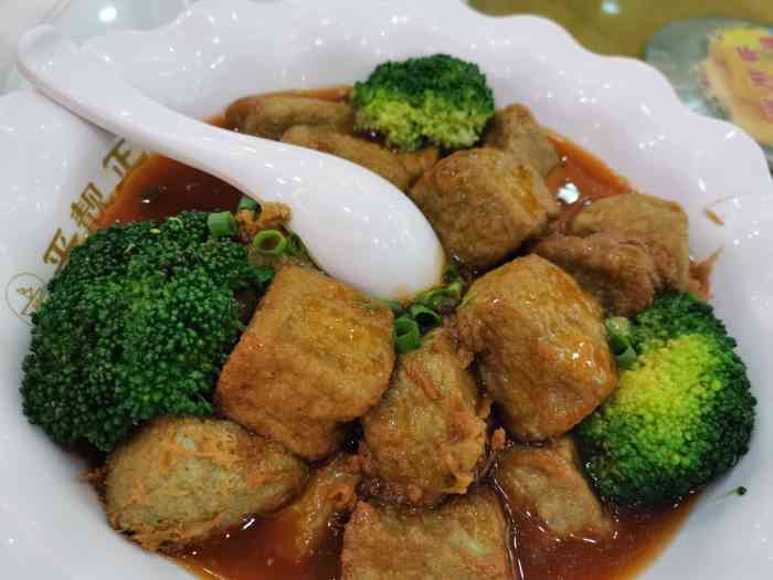 桥兴海鲜酒家-"口味很好 服务也还好 就是价钱太贵了.