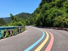 -龙里油画大草原旅游区