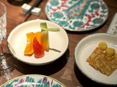 -海派悦庭·海胆烧麦·新融合菜(凯德广场店)