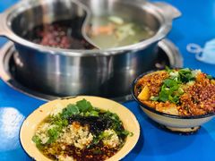 -马路边边麻辣烫串串火锅(体育西路店)