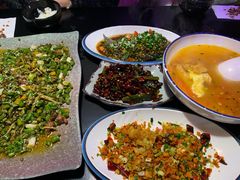 -醉小酒馆·川菜·江湖菜·重庆菜(观音桥旗舰店)