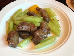 香蒜牛仔骨-新天世纪中餐厅