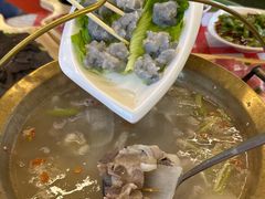 -江湖亮亮蒸虾大排档烤全羊清真(武汉总店)