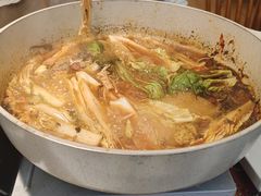 -刘姐啤酒鱼民族演艺餐厅(西街总店)