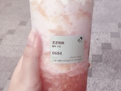 -喜茶(上海打浦桥日月光gelato lab+店)