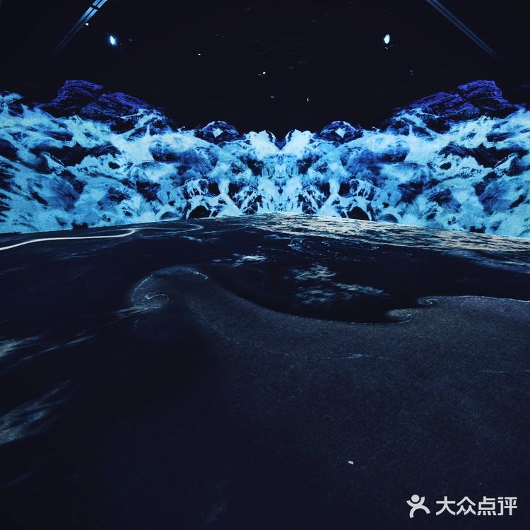 星驰潮涌