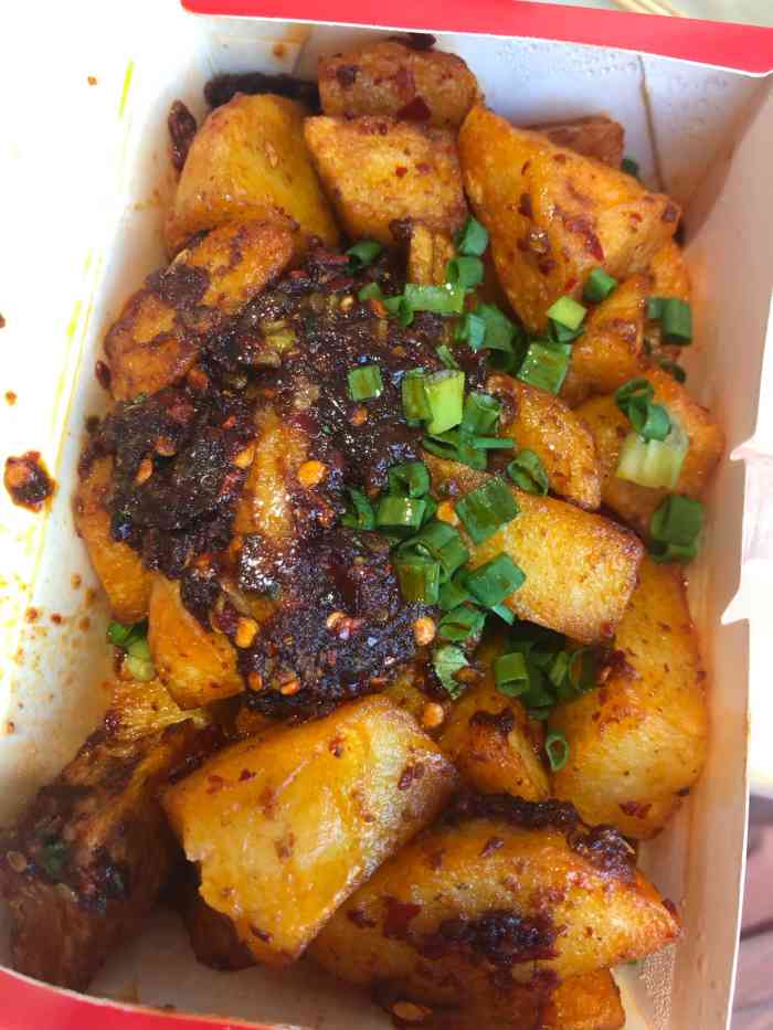 蔡大胖炸洋芋(铂金城店)-"第一次吃他家的土豆,之前吃过一次某签签,..