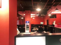 -虾弄弄海派小龙虾·牛羊蝎子火锅