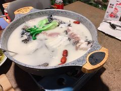 浓汤鱼头-几荷·恰似故人来(秀水广场店)