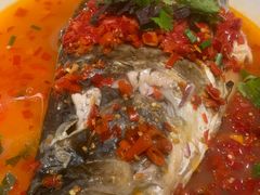 坛香剁椒蒸水库鱼头（半只）-湘上湘(正大中心总店)