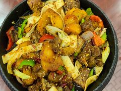 特色炕锅羊肉-撒拉人家.酸菜牦牛肉火锅
