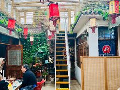 -丽江庭院·云南野生菌·海鲜火锅(鼓楼四合院店)
