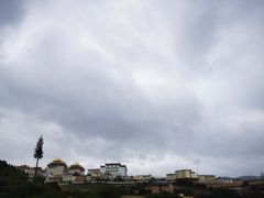 -噶丹松赞林寺
