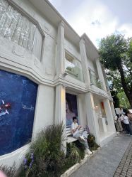 -SALON DE VANHADA