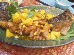 泰式香芒酸甜鲈鱼-大耳象东南亚风情餐厅(月湖公园店)
