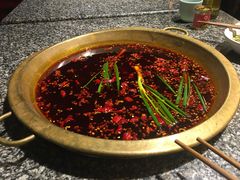 -佬革命主题火锅(玉沙路店)