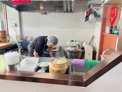 -裕兴记•蟹黄面馆(人民广场店)