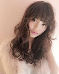 -东秀护肤造型