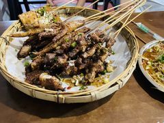 -179甘洛烤猪(总店)