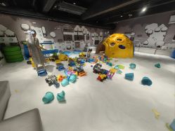 -MINI MARS KIDS CLUB亲子家庭中心(长宁天山店)