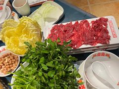 -邹开喜·小海鲜醉鸡煲·潮汕鲜切牛肉店(襄阳北路店)