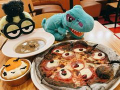 -城市大道红炉披萨烘焙坊