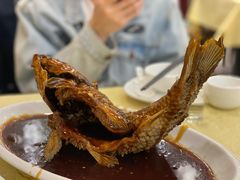 罾蹦鲤鱼-奥华餐厅·老张记(台基厂店)