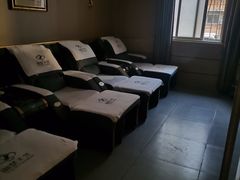 -天然沐足·推背采耳·敷姜艾灸(龙眼美食街店)