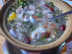 石橄榄炖鸡-洪大厨鸡煲(福田店)