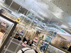 -奈雪的茶(市百一店)