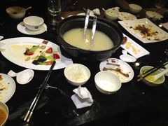 吃的杯盘狼籍-院落创意菜